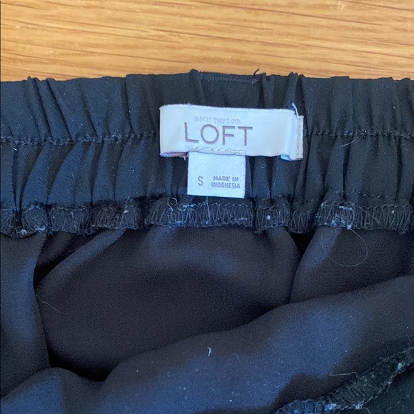 LOFT Black Button Down Skirt With Pockets - Picture 2 of 5